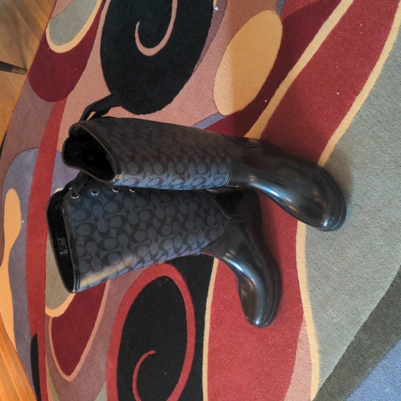 Coach Rain Boots 8 - Picture 7 of 14